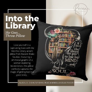 Almohada Decorativa "Ella Va a la Biblioteca"
