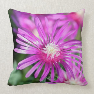 Almohada decorativa floral