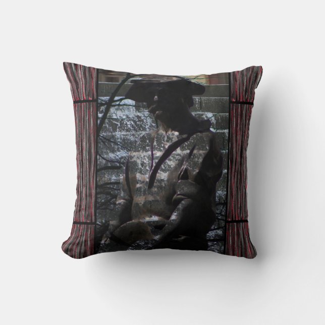 Almohada decorativa gris negra roja para sofá (Anverso)