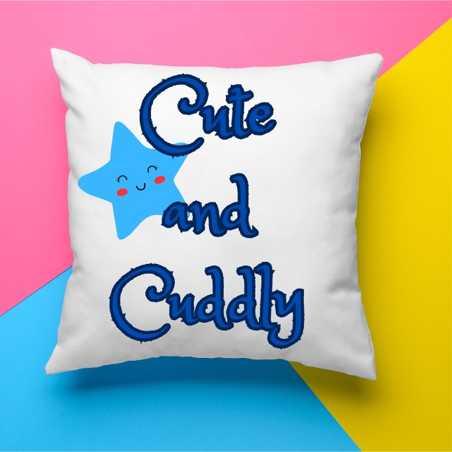 Almohada decorativa linda y acogedora (Subido por el creador)