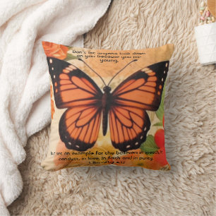 Almohada Decorativa Mariposa 1 Timoteo 4:12
