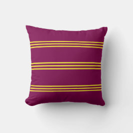 Almohada decorativa roja y amarilla