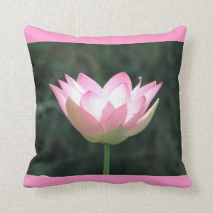 Almohada decorativa rosada de Lotus