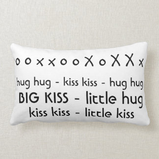 Almohada del beso del beso del abrazo del abrazo