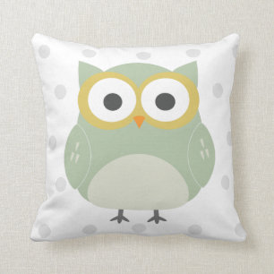 almohada del búho del cuarto de niños