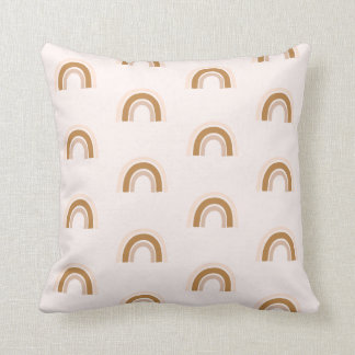 almohada del cocodrilo boho en rosa y marrón
