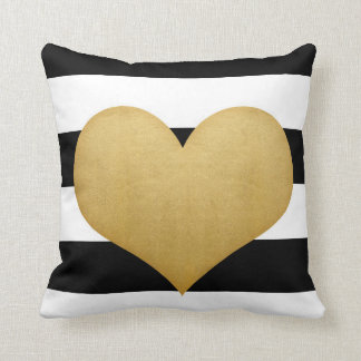 Almohada del corazón de oro