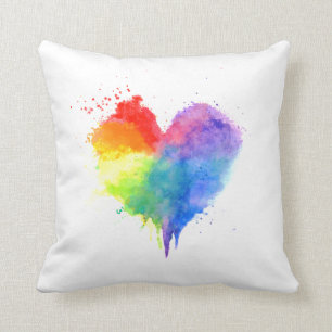 Almohada del corazón del arco iris