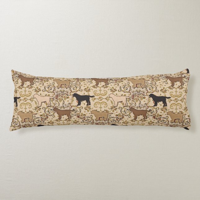 almohada del cuerpo del perro recuperador de Labra (Anverso)