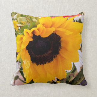 Almohada del girasol/de la margarita