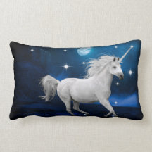 Almohada del unicornio del claro de luna de la