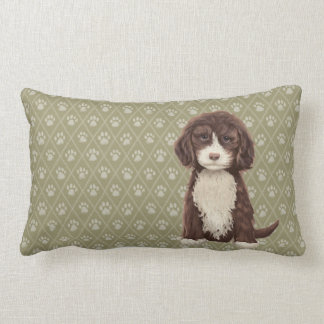 Almohada del verde del perro de Brown