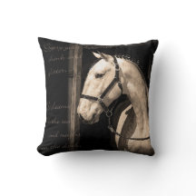 Almohada ecuestre del "oro gitano"