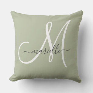 Almohada elegante de monograma verde salvia