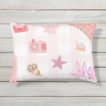 almohada estética todo en rosa