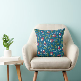 Almohada floral de Cottagecore en azul profundo y 