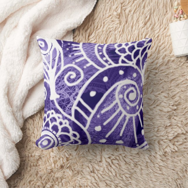 Almohada floral lila con diseño único (Manta)