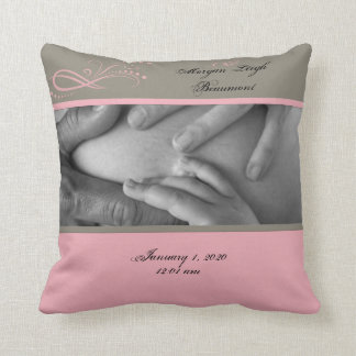 Almohada floral moderna rosada del recuerdo del