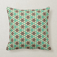 Almohada floral retra enrrollada