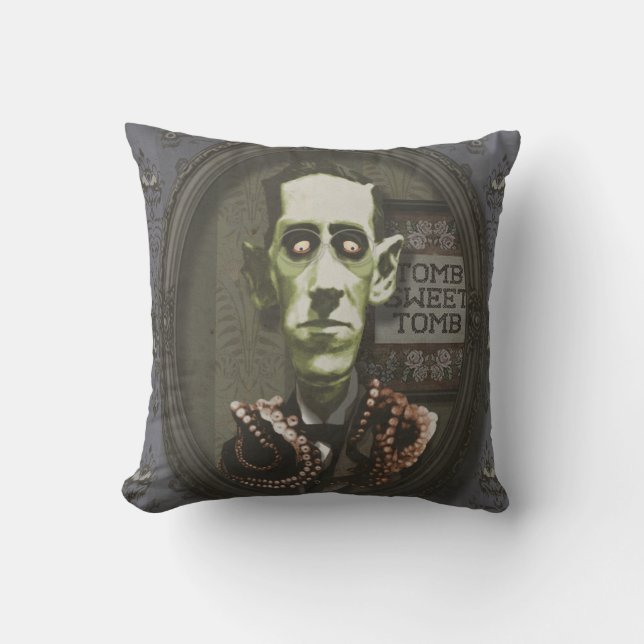 Almohada frecuentada de HP Lovecraft del zombi (Anverso)