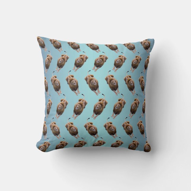 Almohada Frenesí de León (Mezcla Azul Cielo) (Anverso)