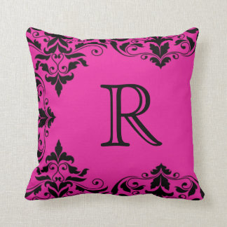 Almohada fucsia y negra del damasco del monograma