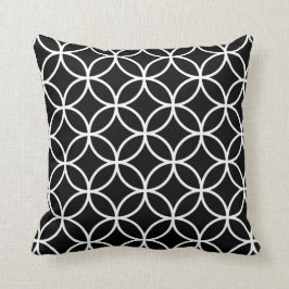 Almohada geométrica moderna en blanco y negro