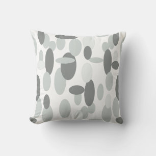 Almohada Gris Con Forma Ovalada Y Patrón De Lunare