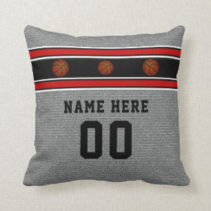 Almohada gris de baloncesto con su nombre y número