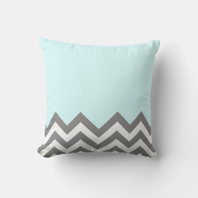 Almohada gris y blanca del zigzag (Anverso)