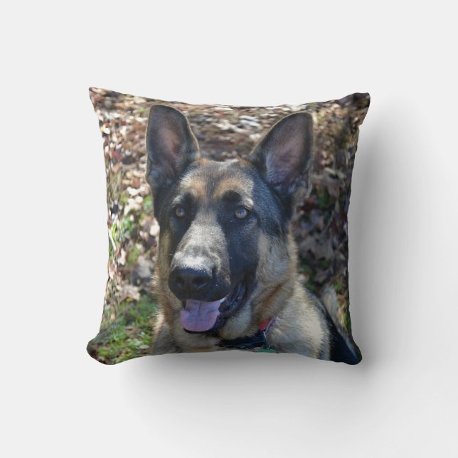 Almohada hermosa del pastor alemán (Anverso)