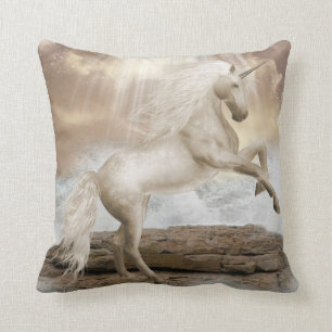 Almohada hermosa del unicornio