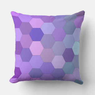 almohada hexagonal púrpura