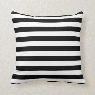 Almohada intrépida blanco y negro de la raya