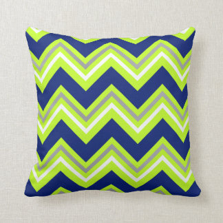 Almohada intrépida del gris de la marina de guerra