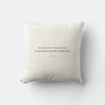 Almohada Lao Tzu: Descansa en Sabiduría Silenciosa