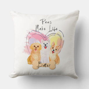 Almohada 'Las patas hacen la vida mejor' – Lindo t