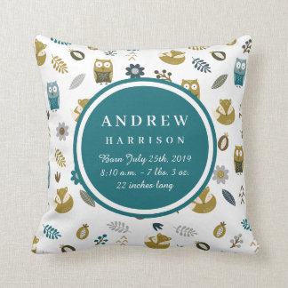 Almohada linda de la invitación del bebé de los