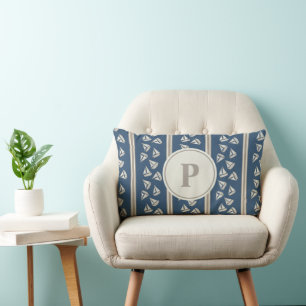 Almohada lumbar de acuarela con barco de vela a ra