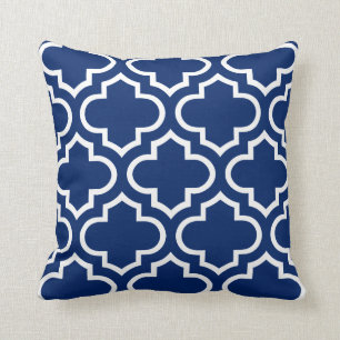Almohada marroquí del modelo en azul real