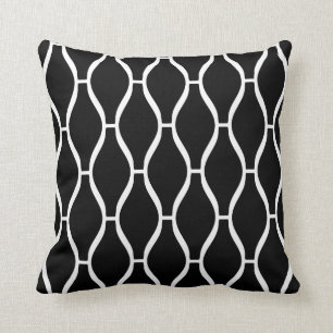 Almohada marroquí del modelo en blanco y negro