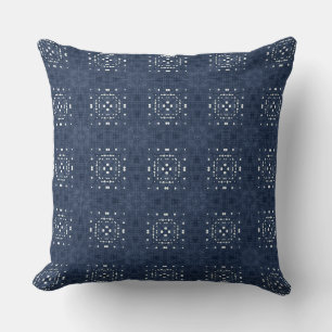 Almohada moderna de color azul marino