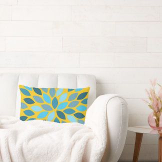 Almohada moderna de flor azul y mostaza Starburst