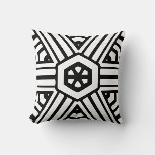 almohada moderna en blanco y negro