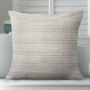 Almohada moderna neutra y cálida para tirar