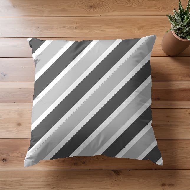 Almohada Monocroma de Rayas Diagonales Grises (Subido por el creador)