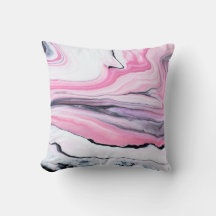 almohada monograma con motivos de mármol rosa y ne