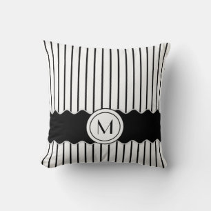 Almohada Monograma con Rayas Negras y Blancas Ador