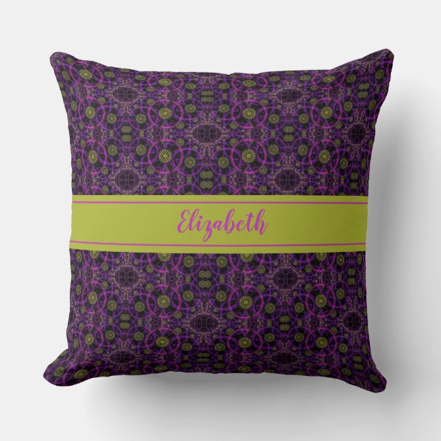 Almohada Morada con Patrón Monogramado Divertida (Anverso)