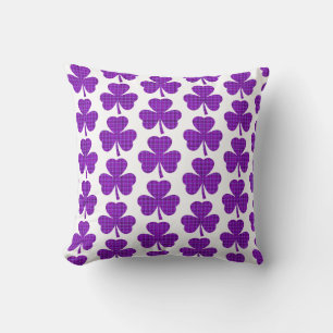 Almohada Morada Cuadrada Forma de Trébol